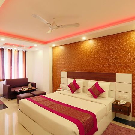 Hotel Skywood At Airport Nueva Delhi Exterior foto
