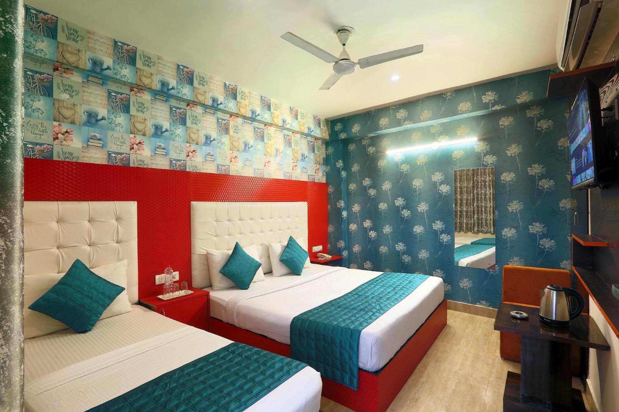 Hotel Skywood At Airport Nueva Delhi Exterior foto