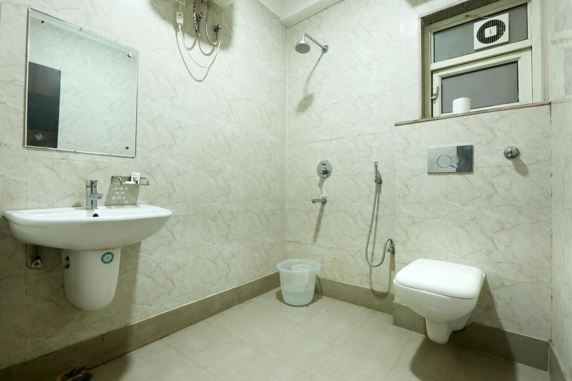 Hotel Skywood At Airport Nueva Delhi Exterior foto